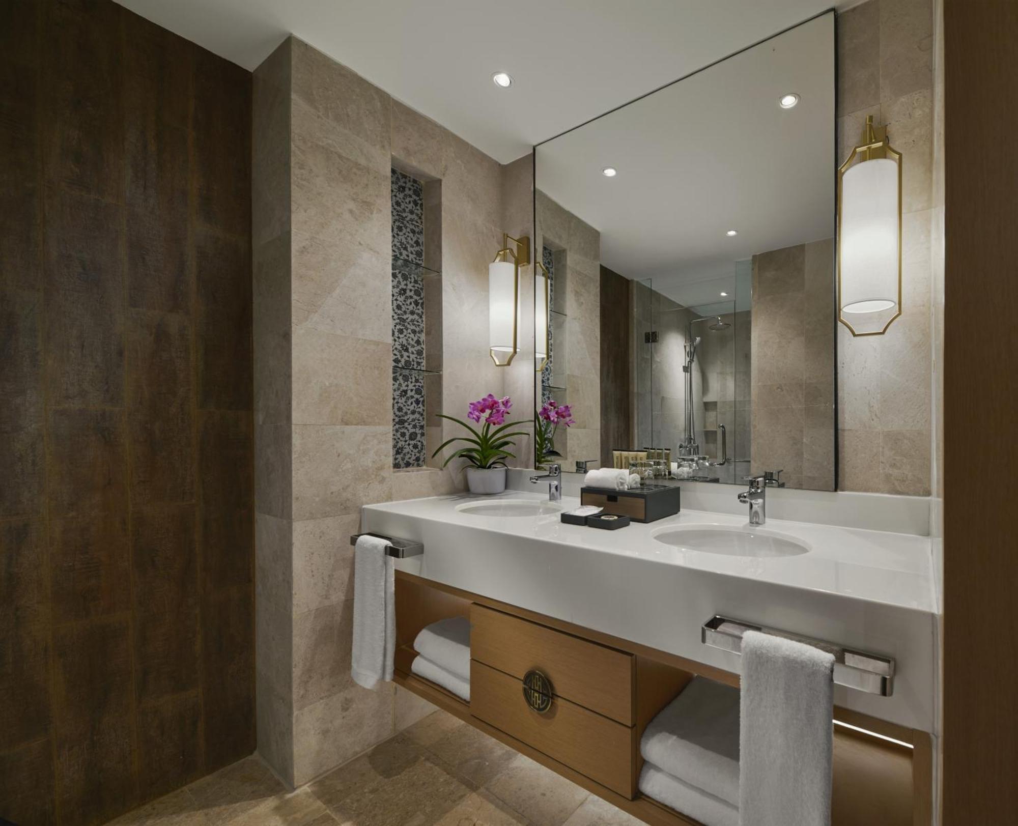 Parkroyal A'famosa 5*